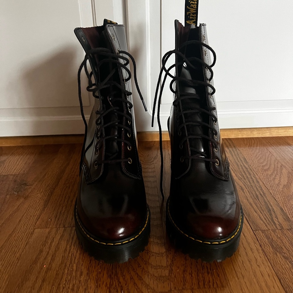 Dr. Martens Kendra Boots Arcadia Red